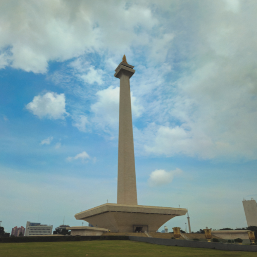 Sewa Elf Jakarta untuk Acara Perusahaan, Gathering, dan Event Keluarga