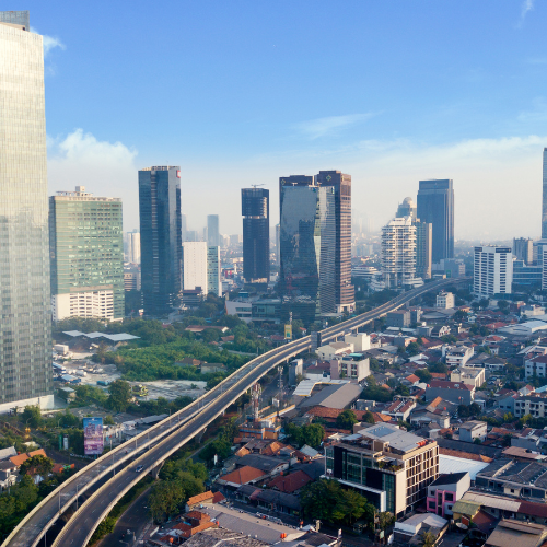 Sewa Elf Jakarta untuk Wisata Rombongan yang Nyaman dan Hemat